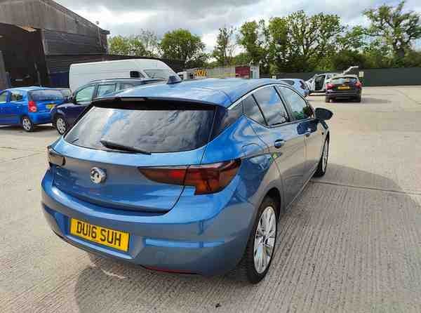 Used Vauxhall Astra 2016 for sale - 76142697: Photo 4