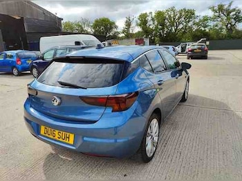Used Vauxhall Astra 2016 for sale - 76142697: Photo