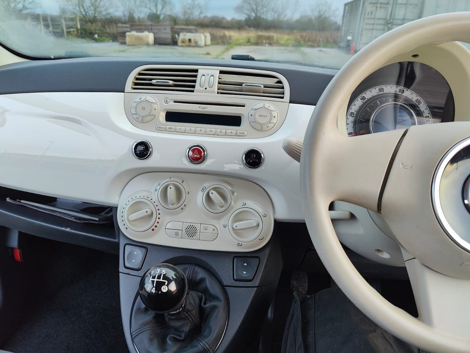 Used Fiat 500 2011 for sale - 77235648: Photo 24