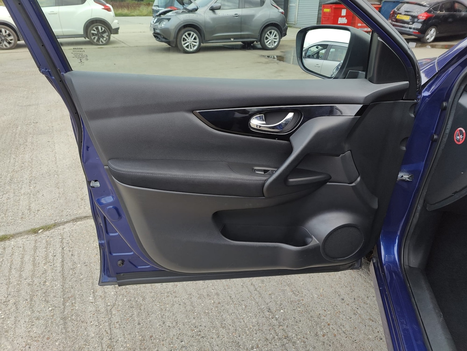 Used Nissan Qashqai 2014 for sale - 76156916: Photo 25