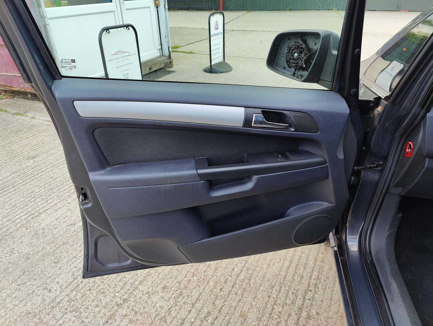 Used Vauxhall Zafira 2013 for sale - 76104899: Photo 15