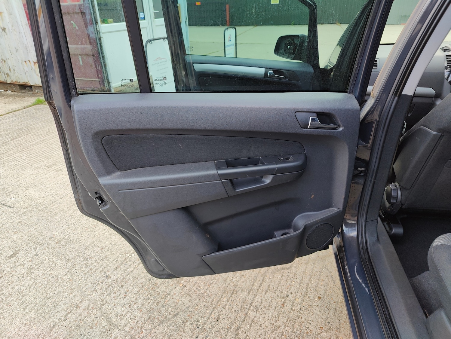 Used Vauxhall Zafira 2013 for sale - 76104899: Photo 20