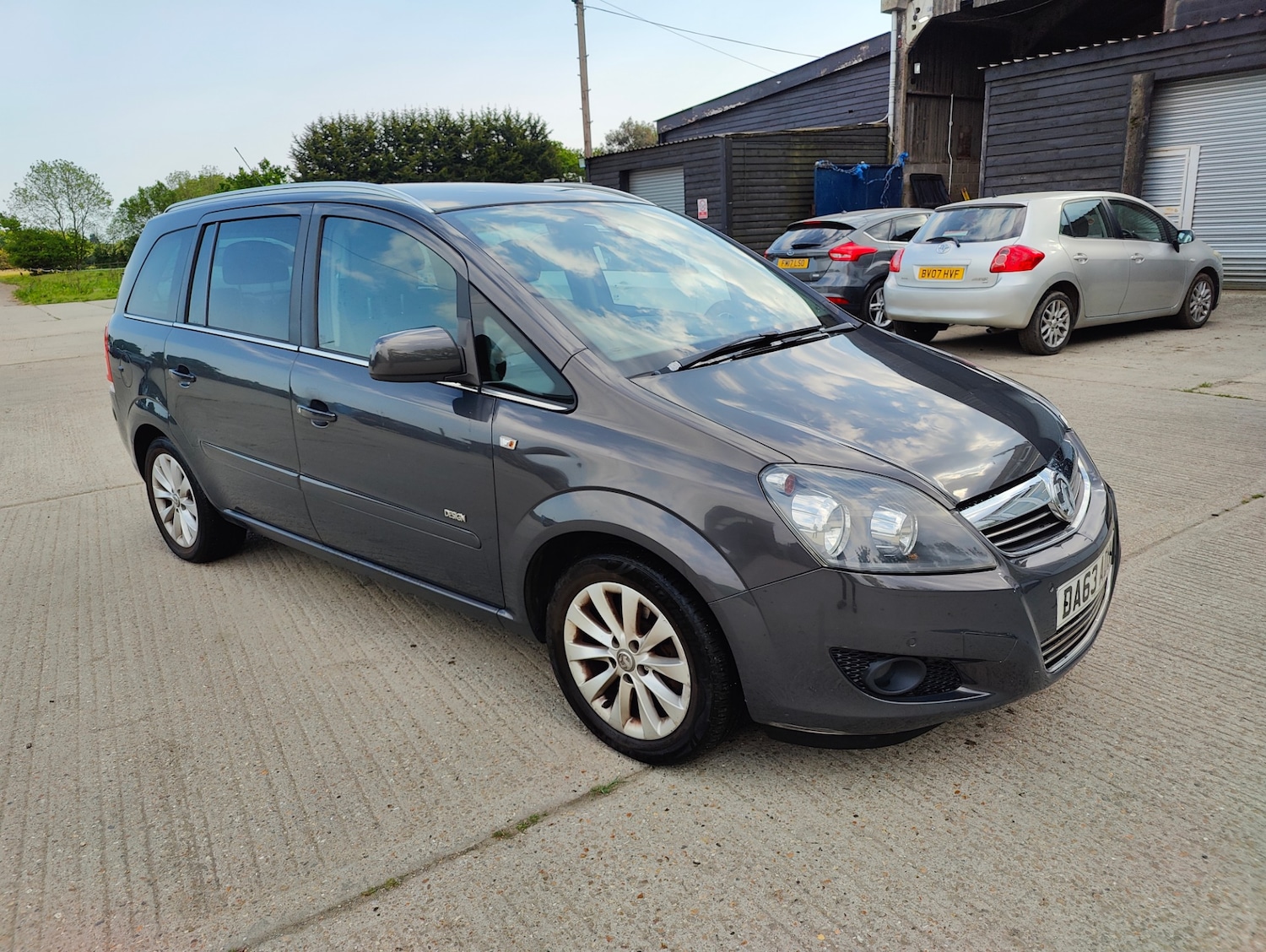 Used Vauxhall Zafira 2013 for sale - 76104899: Photo 3