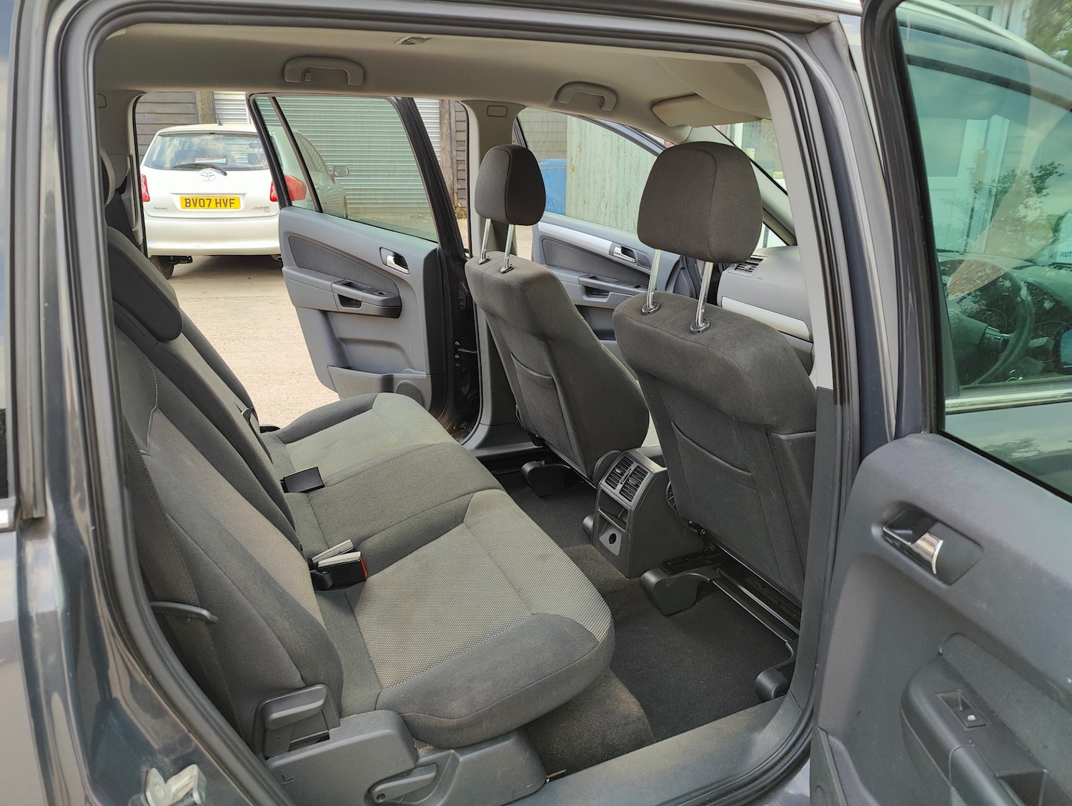 Used Vauxhall Zafira 2013 for sale - 76104899: Photo 30