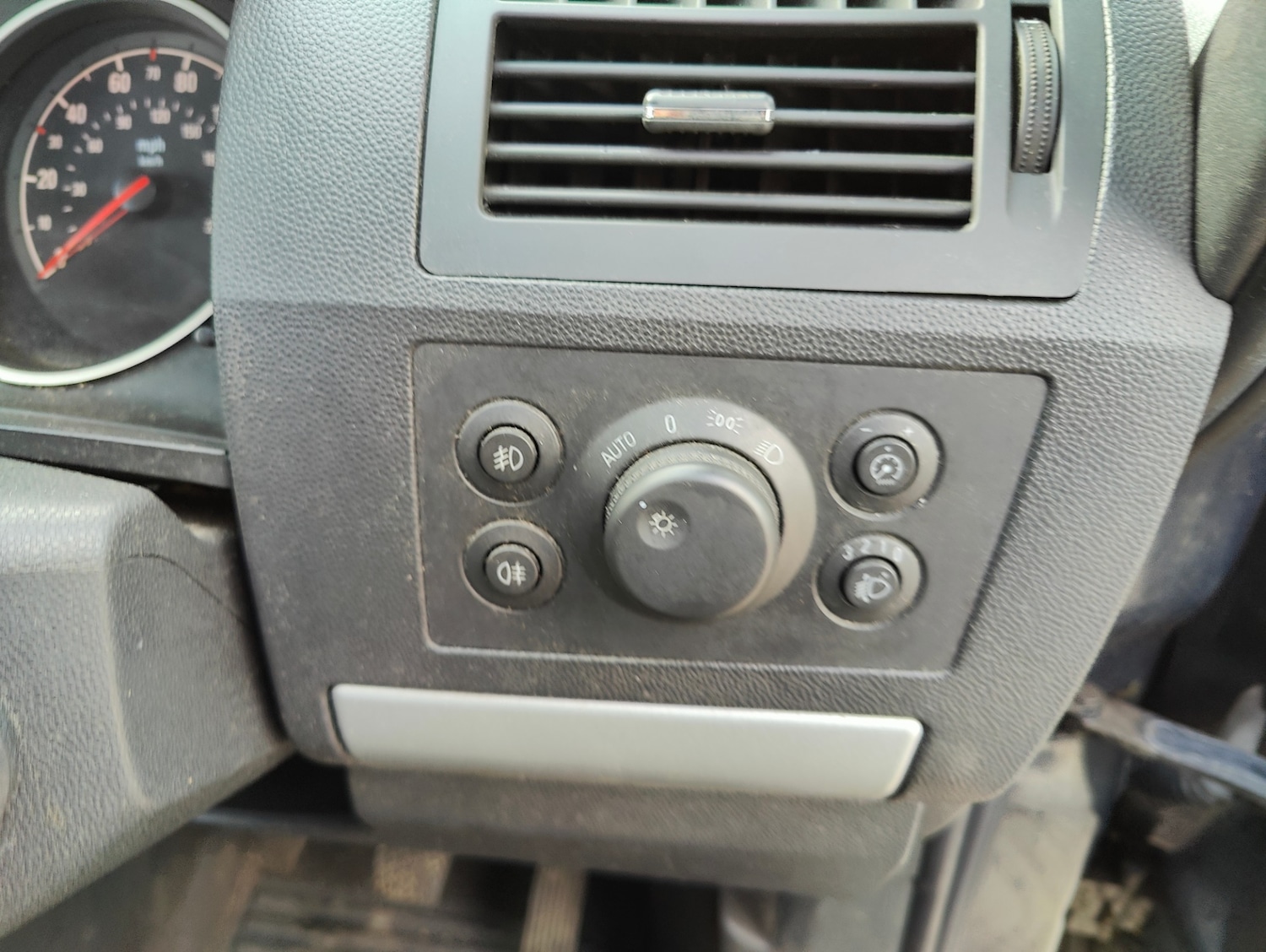 Used Vauxhall Zafira 2013 for sale - 76104899: Photo 34