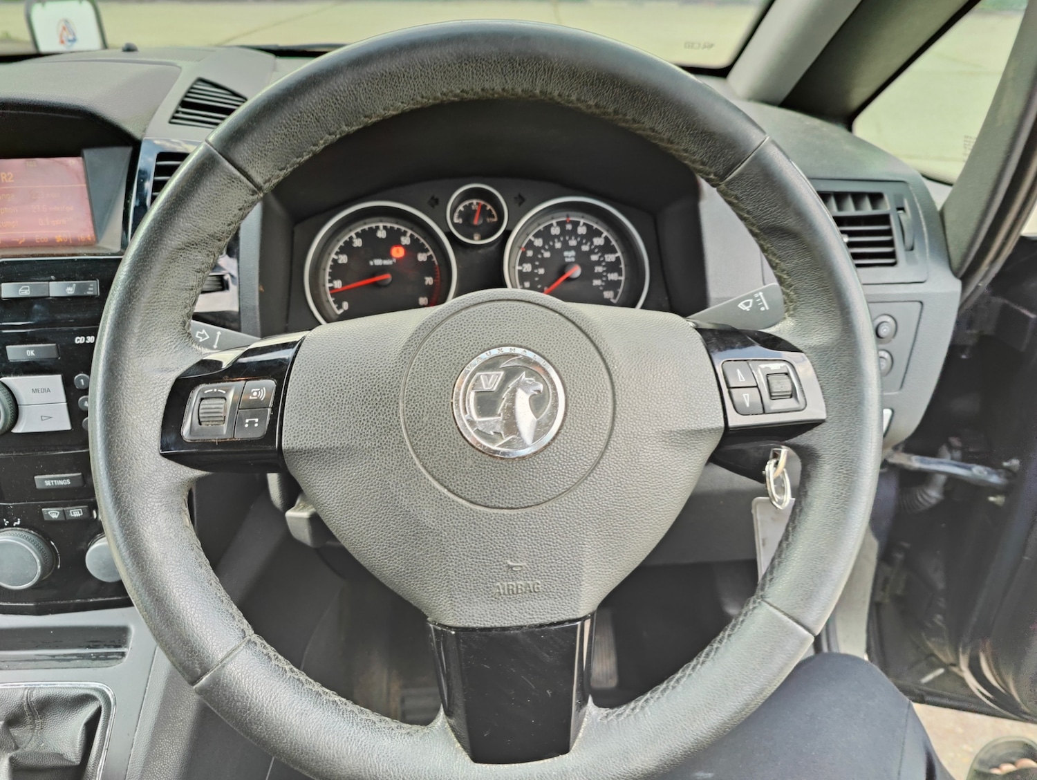 Used Vauxhall Zafira 2013 for sale - 76104899: Photo 36