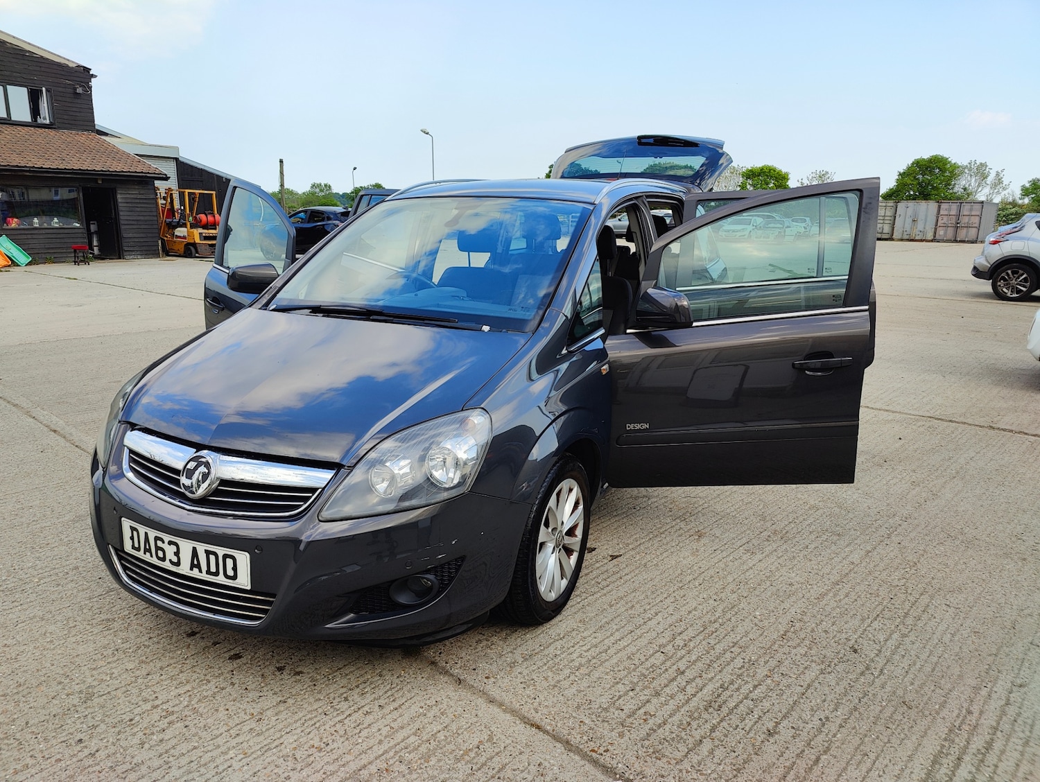 Used Vauxhall Zafira 2013 for sale - 76104899: Photo 47