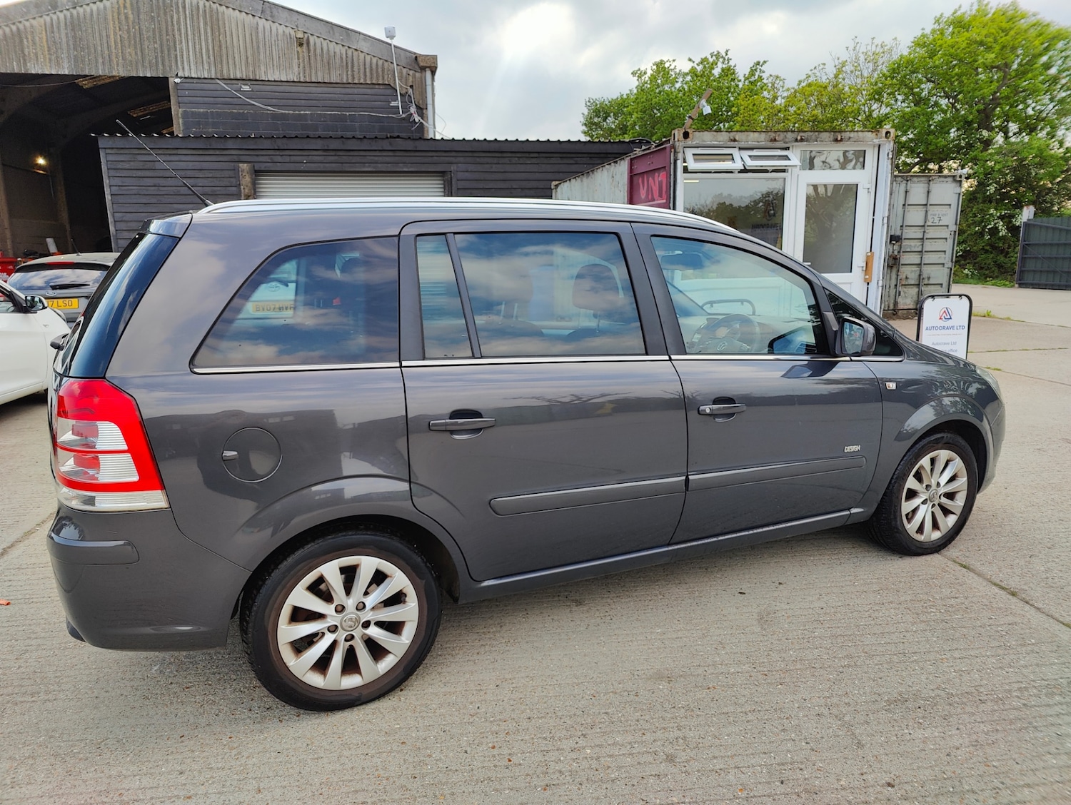 Used Vauxhall Zafira 2013 for sale - 76104899: Photo 6