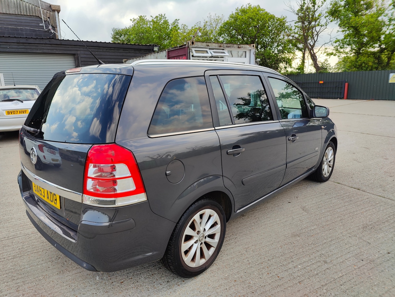 Used Vauxhall Zafira 2013 for sale - 76104899: Photo 7