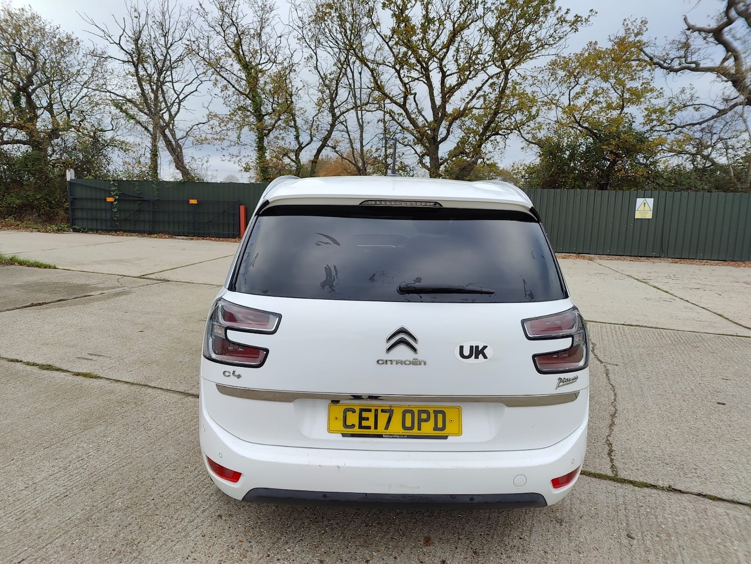 Used Citroen C4 Grand Picasso 2017 for sale - 76638723: Photo 11