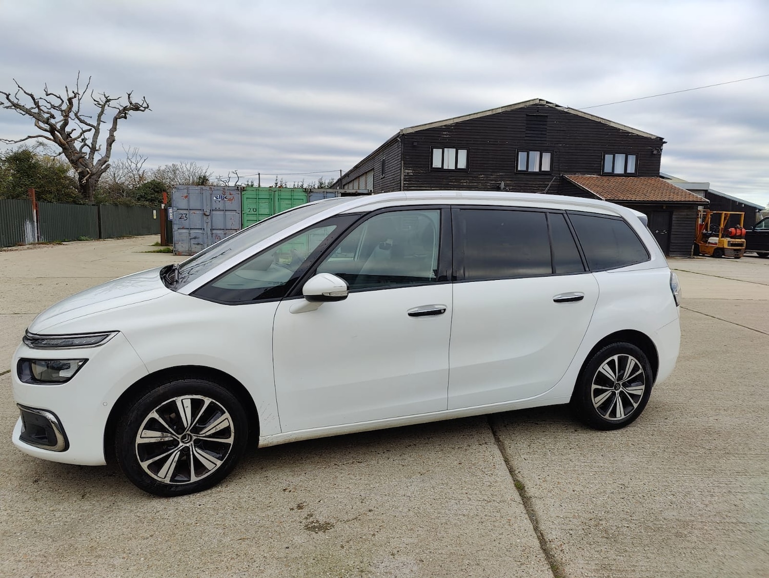 Used Citroen C4 Grand Picasso 2017 for sale - 76638723: Photo 14
