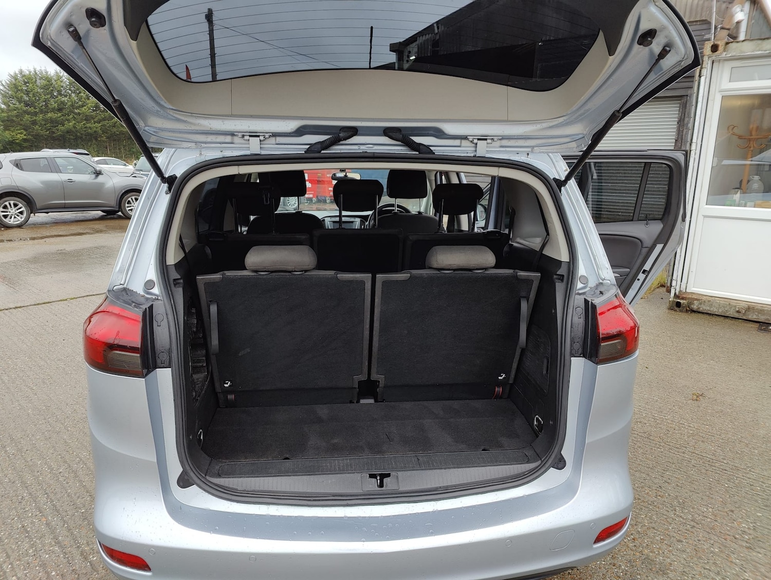 Vehicle 25