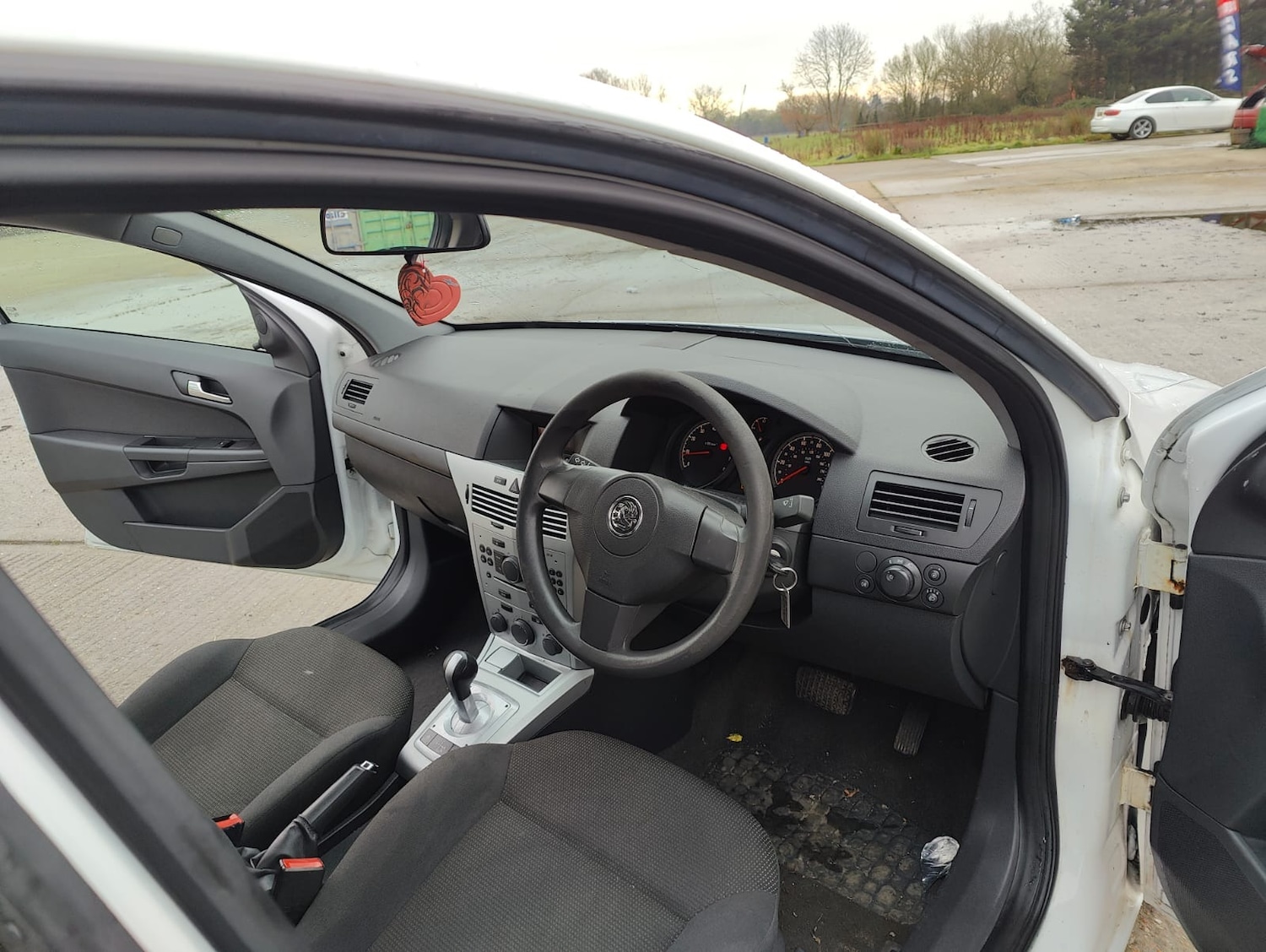 Used Vauxhall Astra 2009 for sale - 76969431: Photo 32