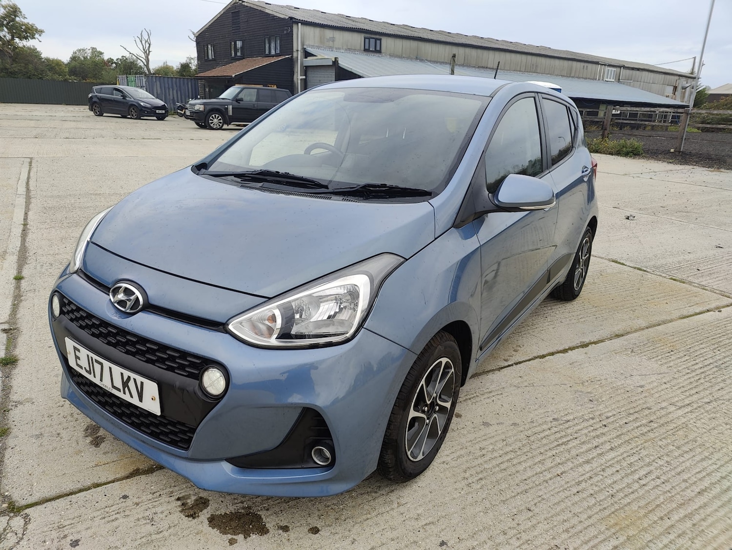 Used Hyundai i10 2017 for sale - 77085582: Photo 13