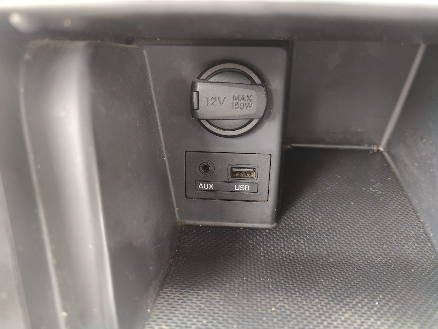 Used Hyundai i10 2017 for sale - 77085582: Photo 32