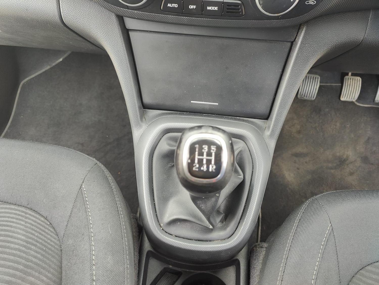 Used Hyundai i10 2017 for sale - 77085582: Photo 33