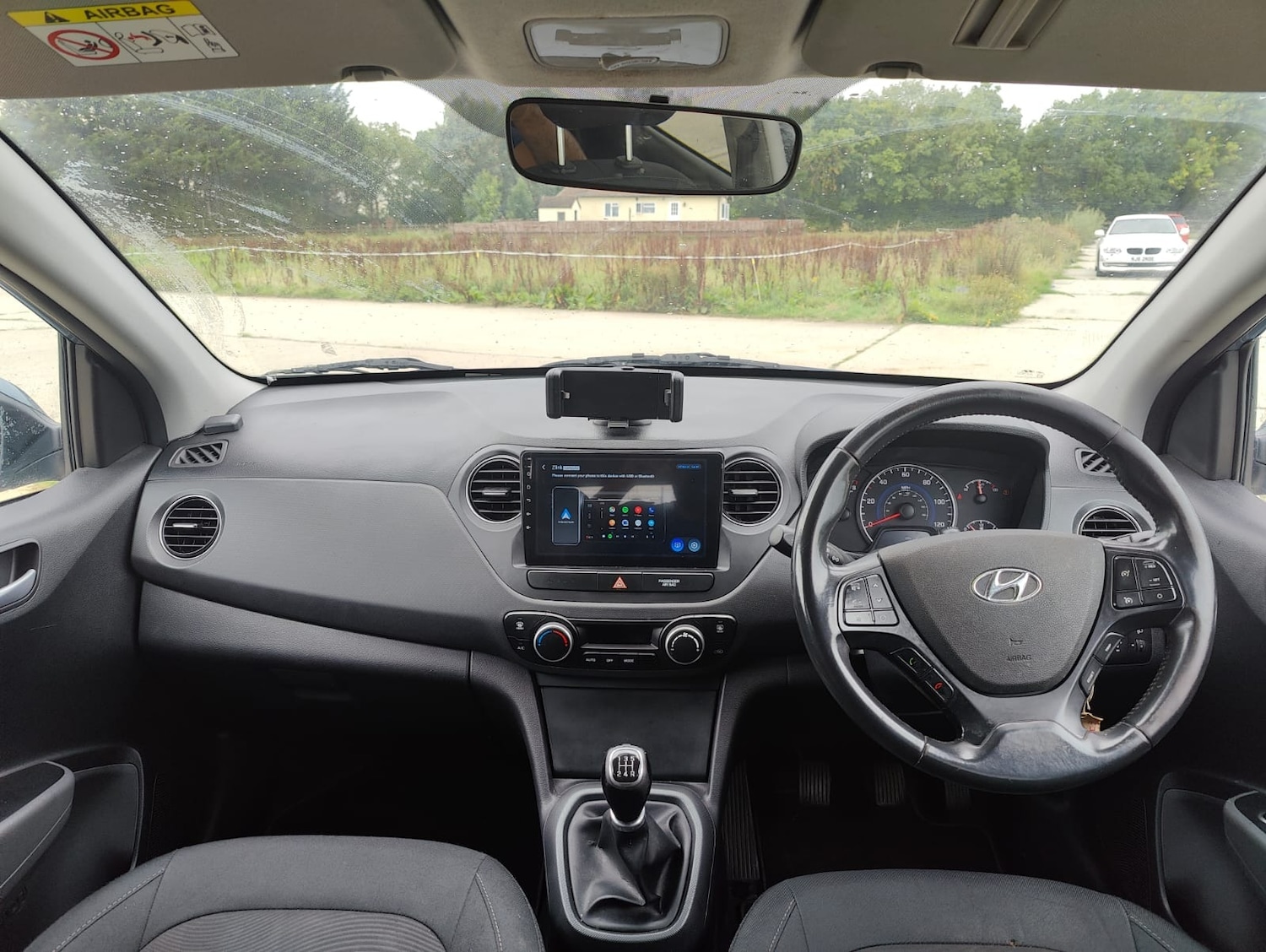 Used Hyundai i10 2017 for sale - 77085582: Photo 42