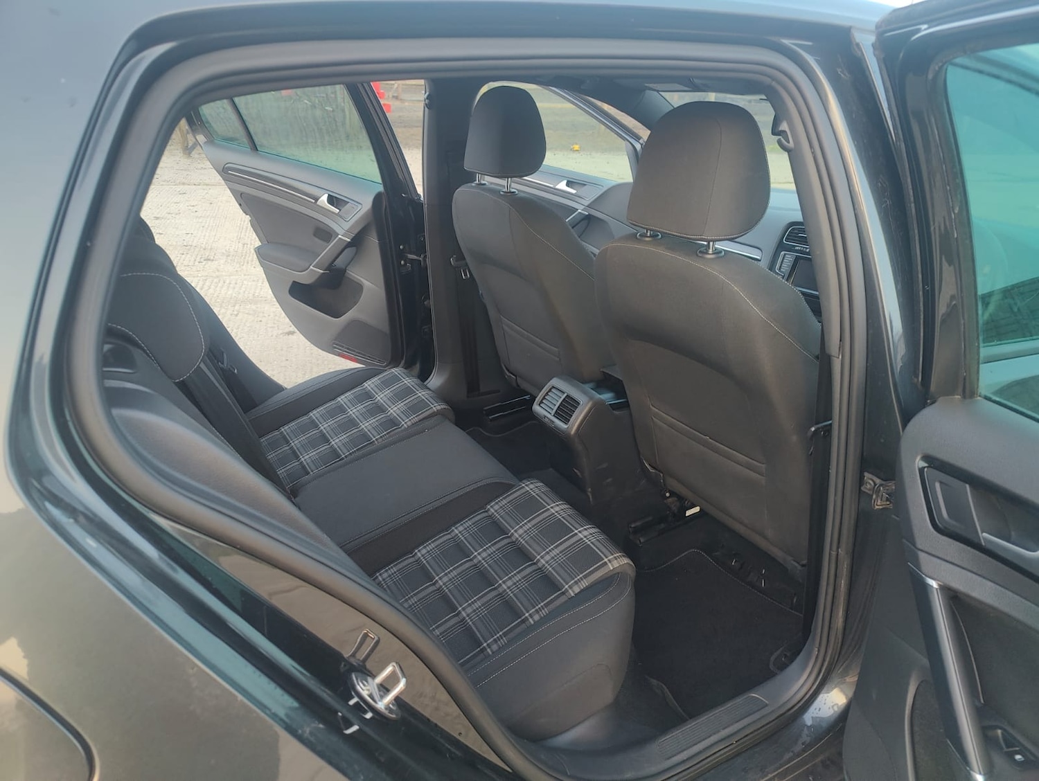 Used Volkswagen Golf 2014 for sale - 77774509: Photo 27