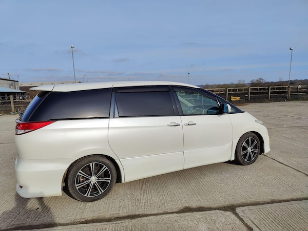 Used Toyota Estima 2011 for sale - 75313858: Photo 18