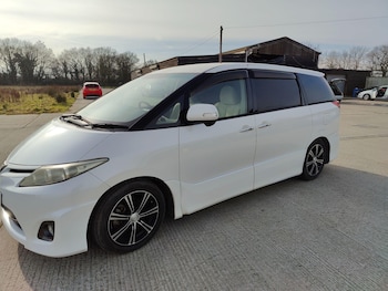 Used Toyota Estima 2011 for sale - 75313858: Photo