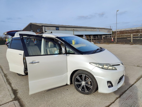 Used Toyota Estima 2011 for sale - 75313858: Photo 7