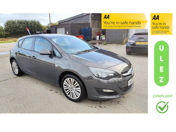 Used Vauxhall Astra 2013 for sale - 76242836: Photo 1