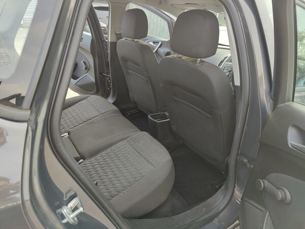 Used Vauxhall Astra 2013 for sale - 76242836: Photo 26