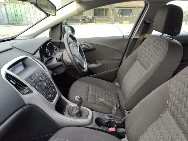 Used Vauxhall Astra 2013 for sale - 76242836: Photo 31