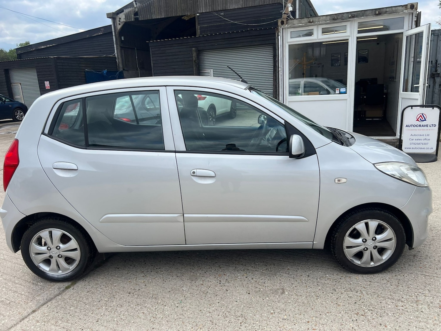 Vehicle 5