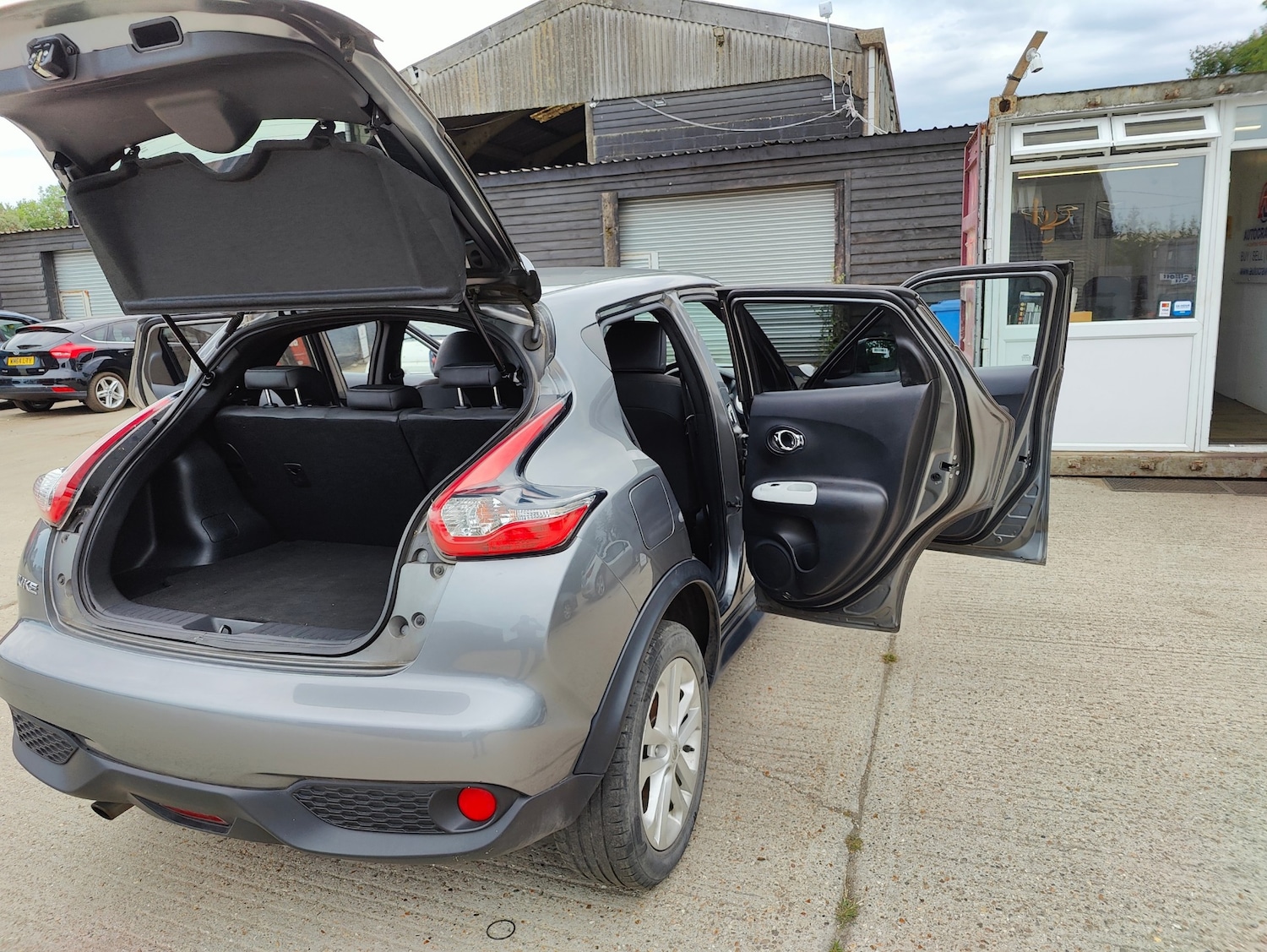 Used Nissan Juke 2016 for sale - 77086646: Photo 20