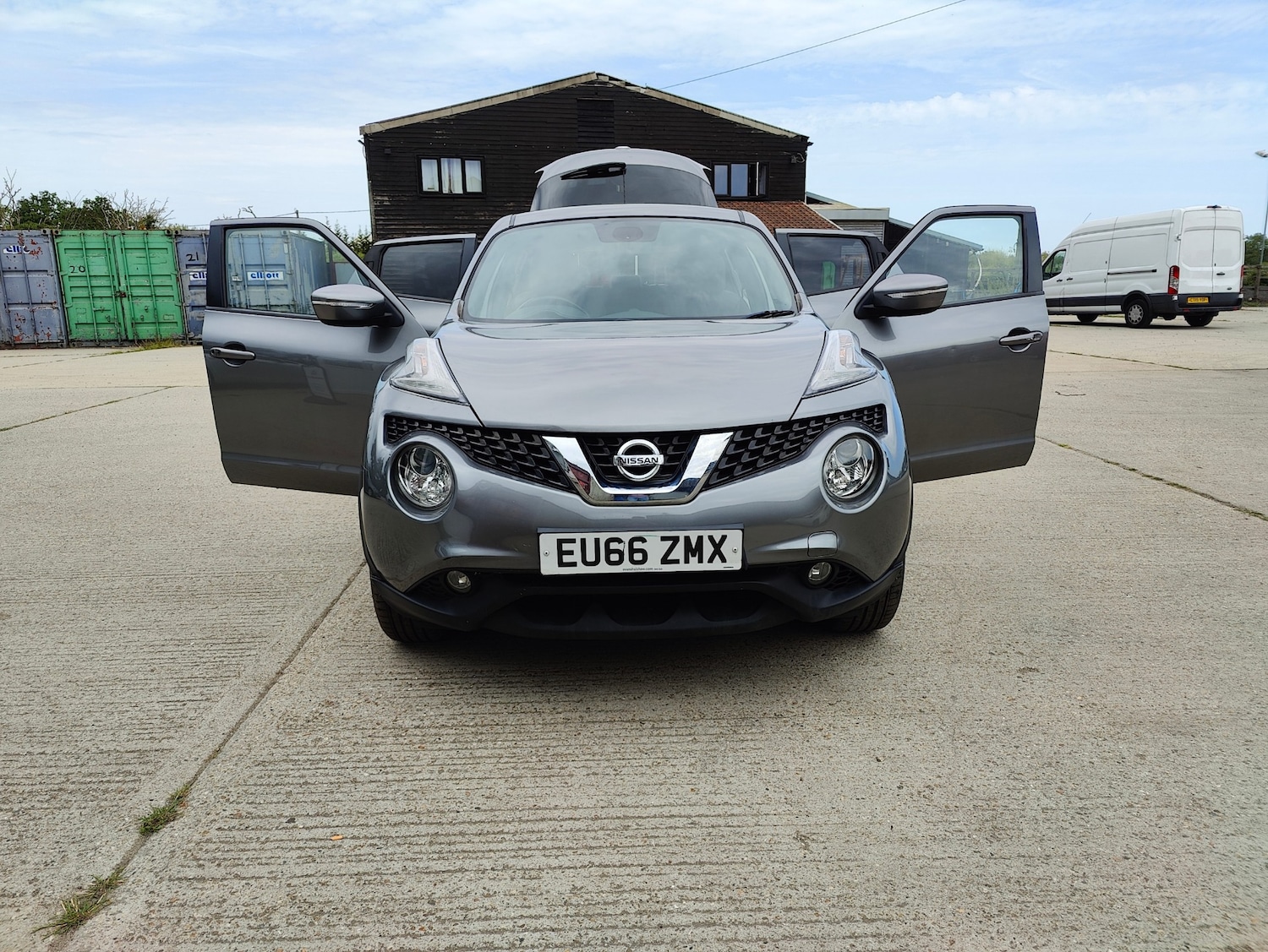 Used Nissan Juke 2016 for sale - 77086646: Photo 23