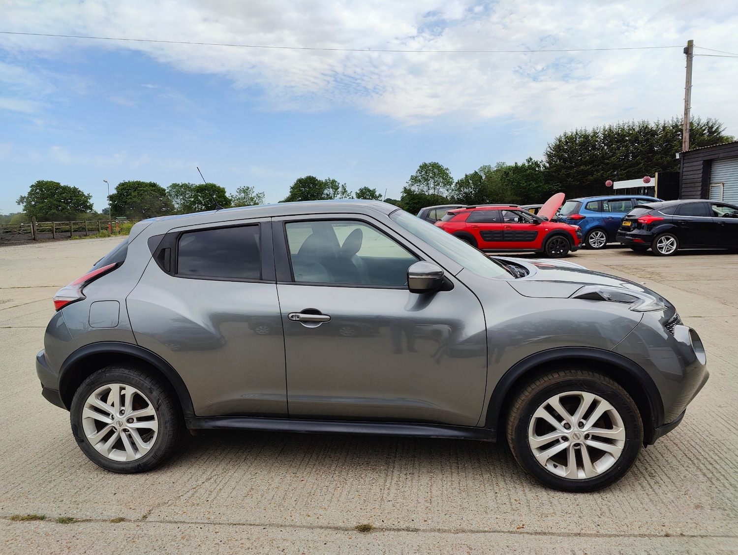 Used Nissan Juke 2016 for sale - 77086646: Photo 3