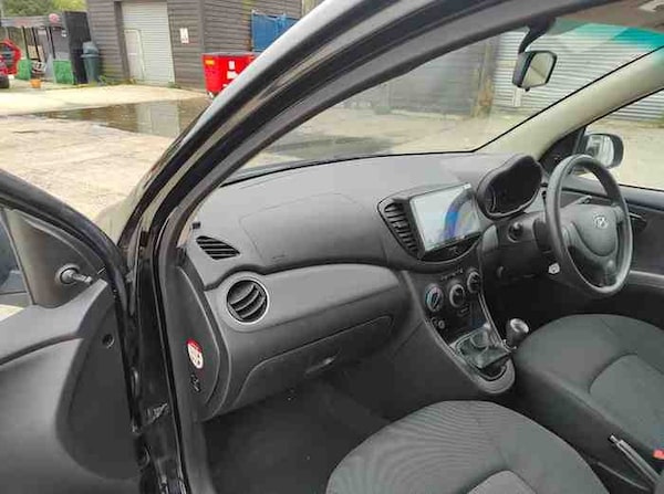 Used Hyundai i10 2012 for sale - 76193278: Photo 15