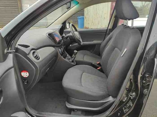 Used Hyundai i10 2012 for sale - 76193278: Photo 16