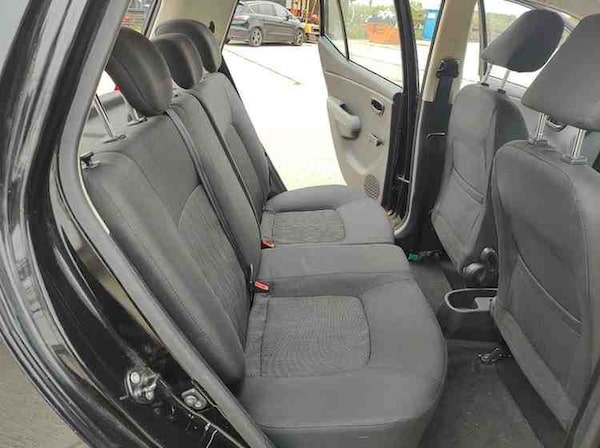 Used Hyundai i10 2012 for sale - 76193278: Photo 27
