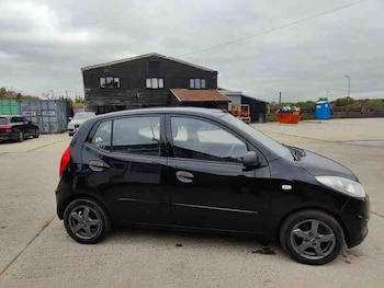 Used Hyundai i10 2012 for sale - 76193278: Photo 4