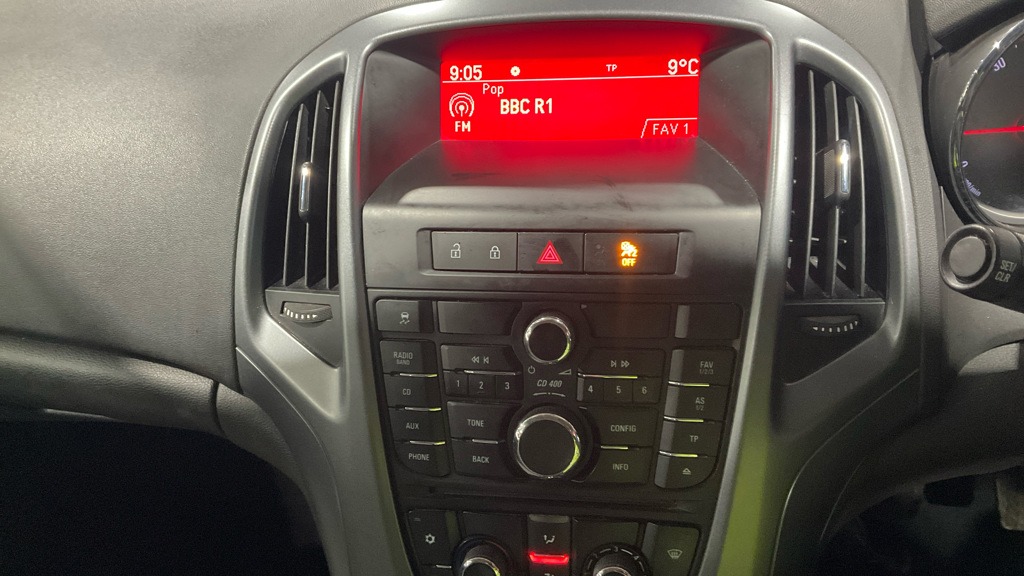 Used Vauxhall Astra 2012 for sale - 76774761: Photo 11