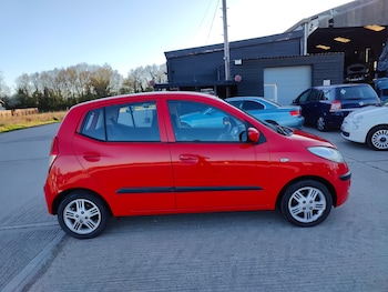 Used Hyundai i10 2010 for sale - 75629872: Photo