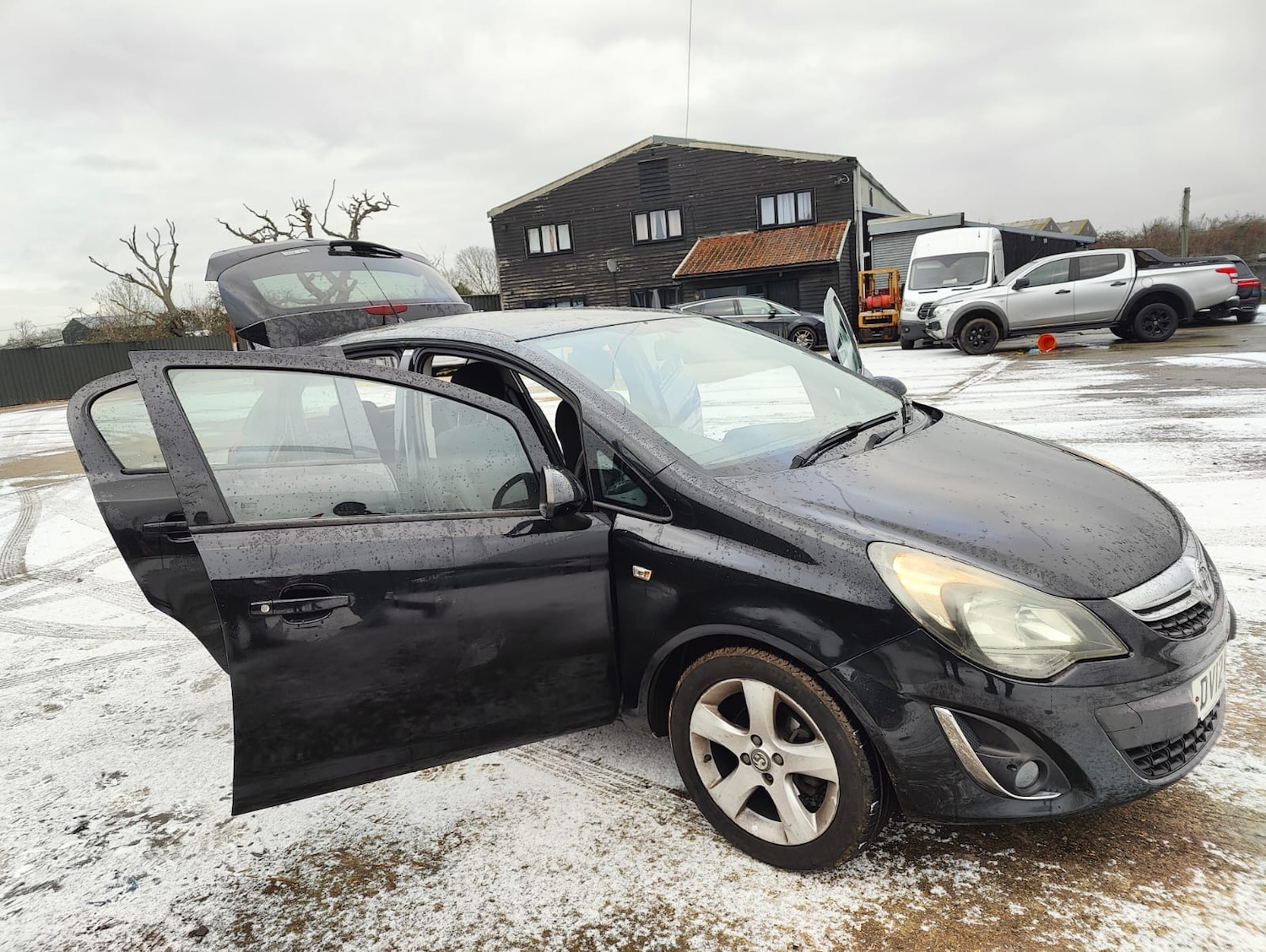 Used Vauxhall Corsa 2012 for sale - 77114421: Photo 37