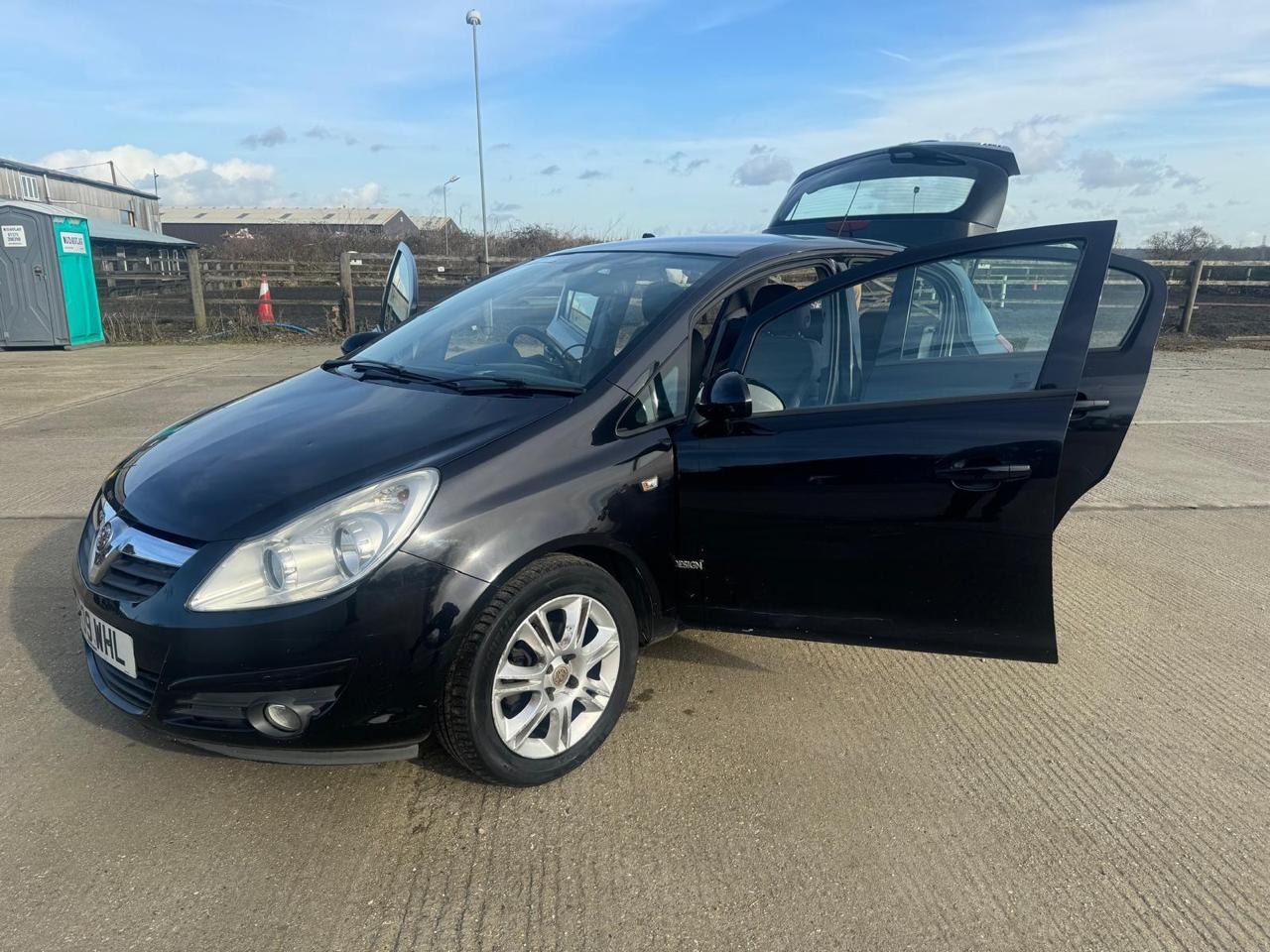 Used Vauxhall Corsa 2009 for sale - 77059112: Photo 17