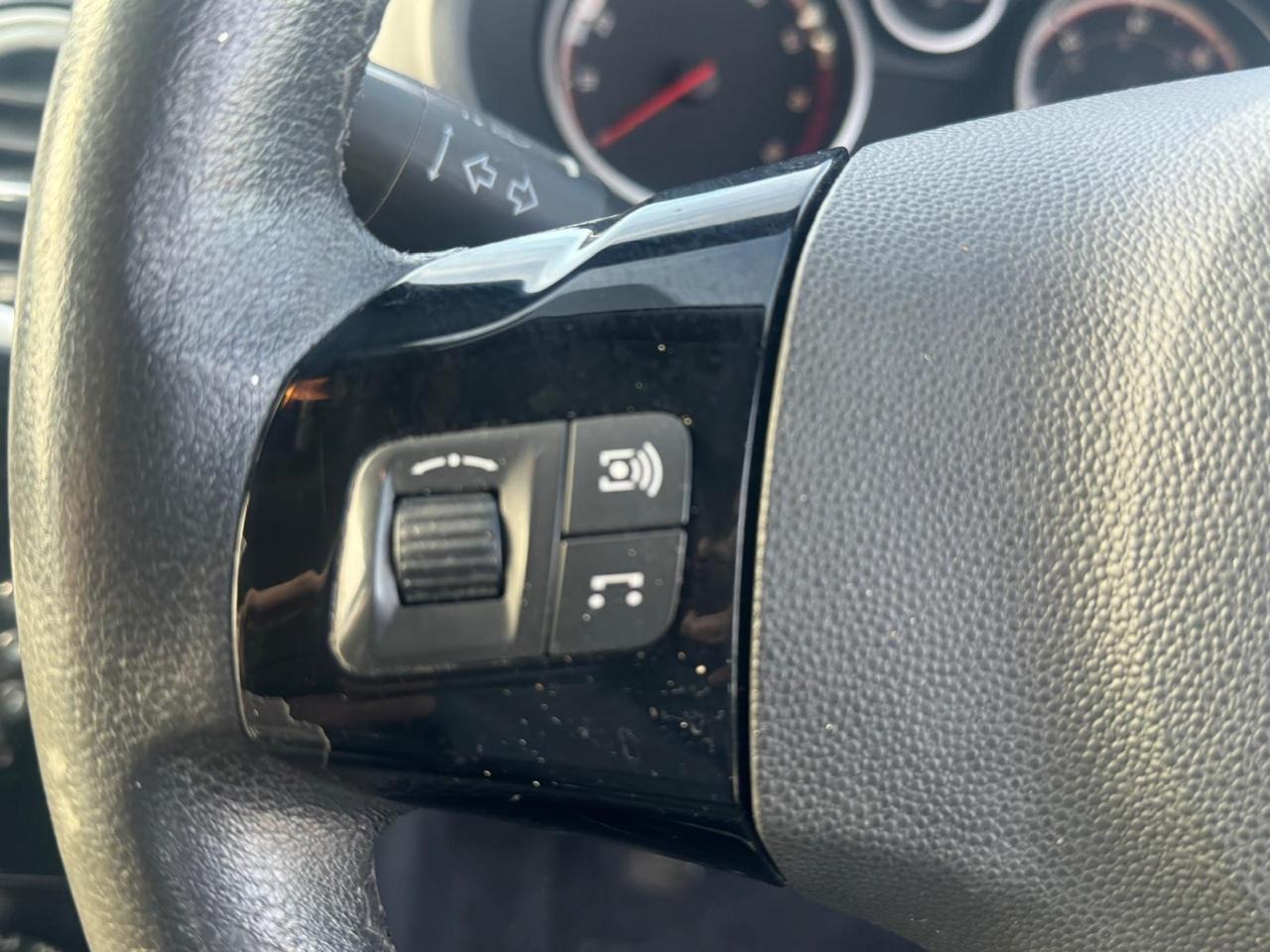 Used Vauxhall Corsa 2009 for sale - 77059112: Photo 29