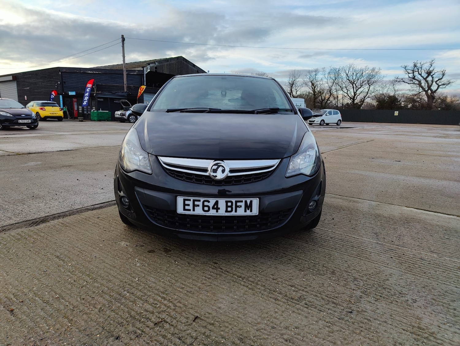 Used Vauxhall Corsa 2014 for sale - 77235581: Photo 2