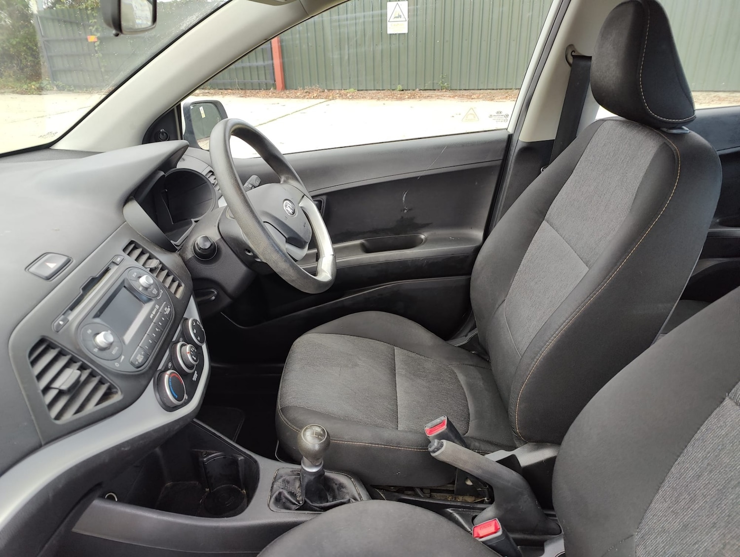 Used Kia Picanto 2012 for sale - 76599987: Photo 16