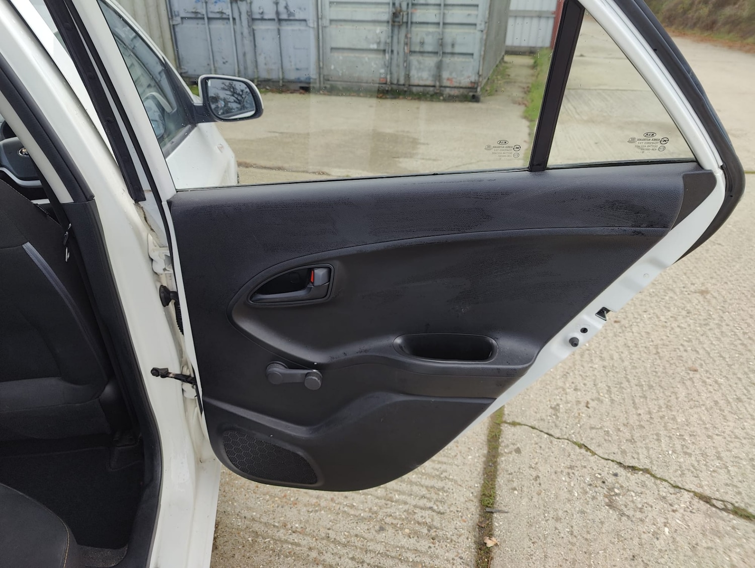 Used Kia Picanto 2012 for sale - 76599987: Photo 25