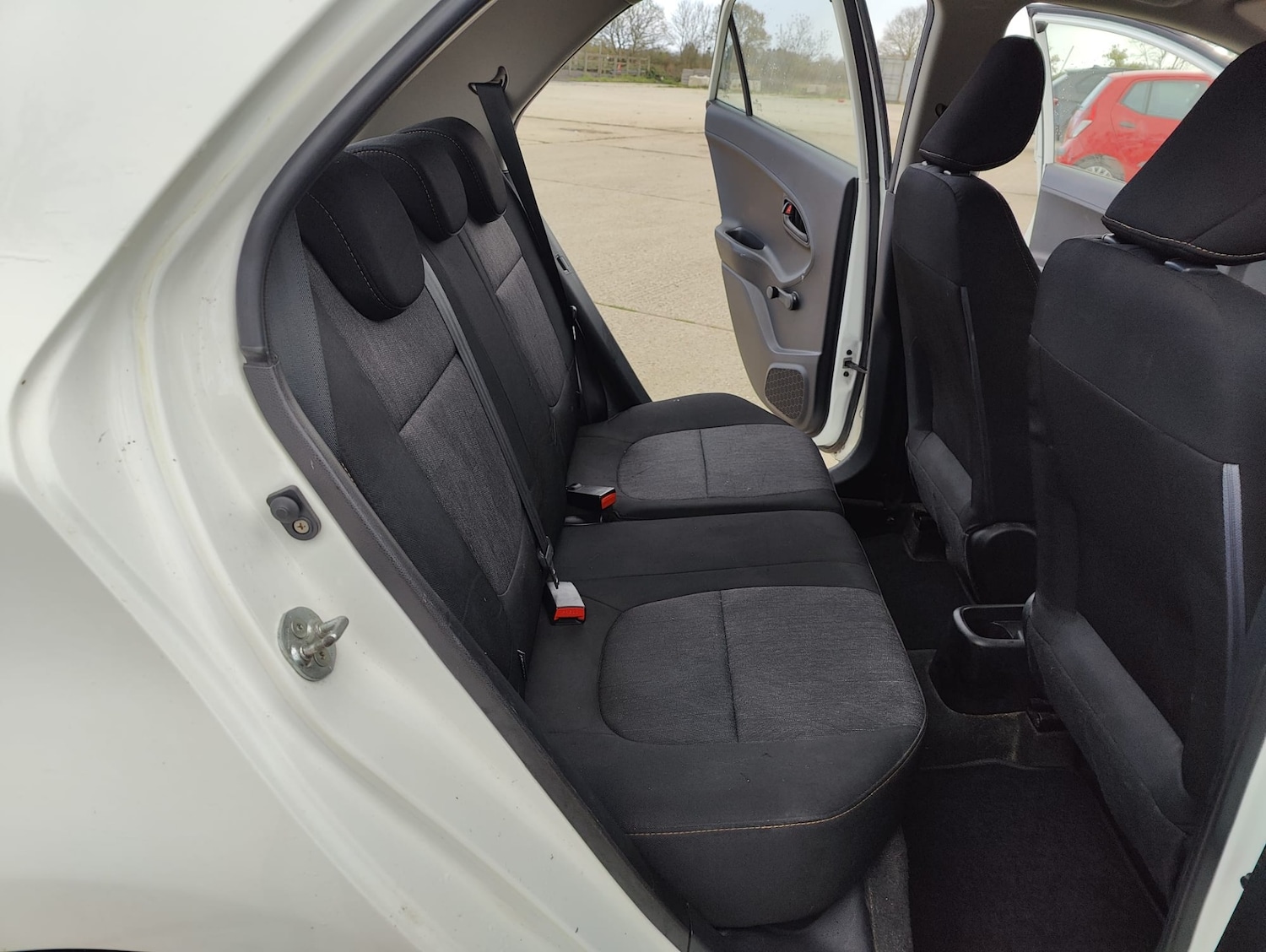 Used Kia Picanto 2012 for sale - 76599987: Photo 26