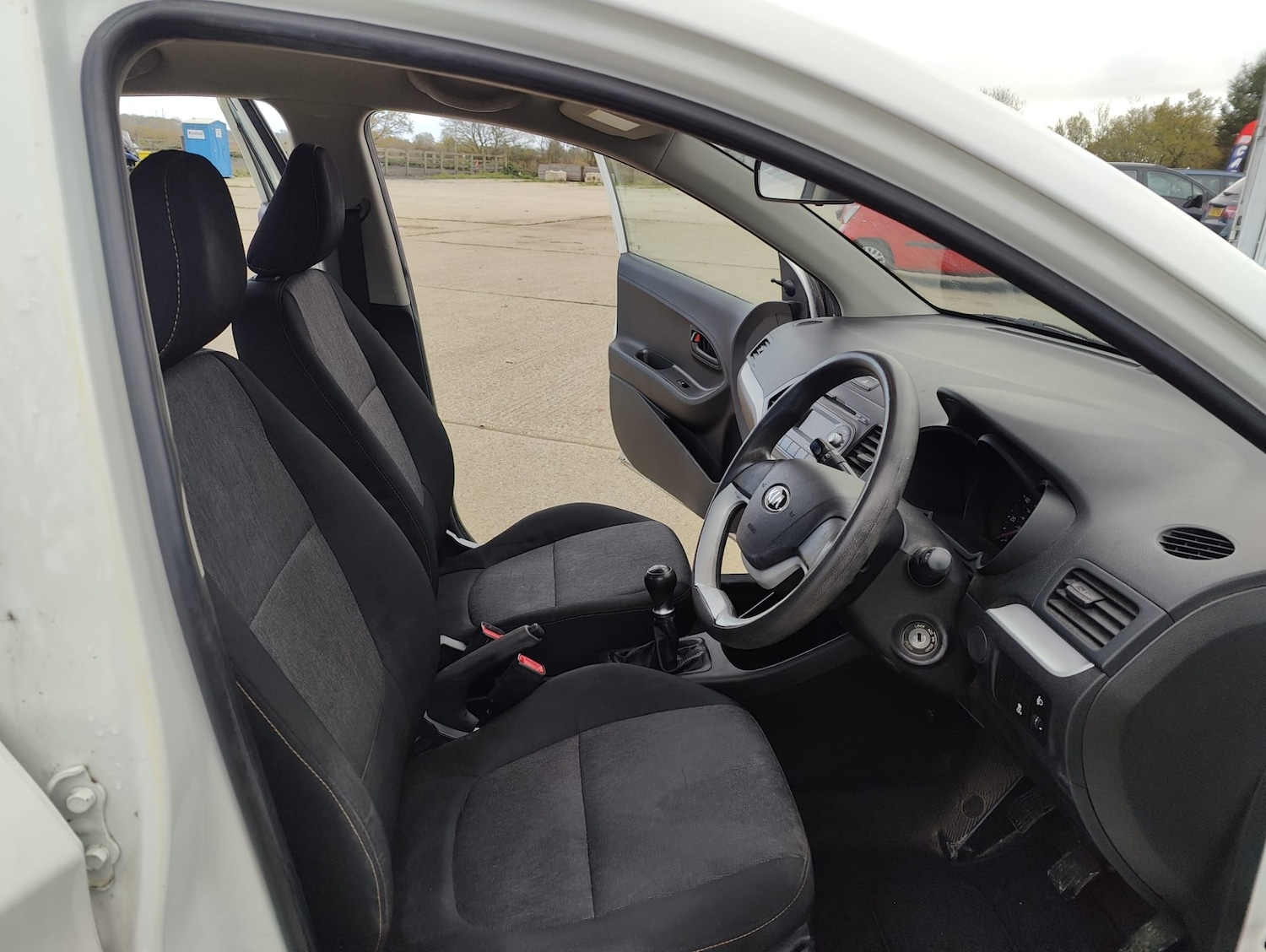 Used Kia Picanto 2012 for sale - 76599987: Photo 27