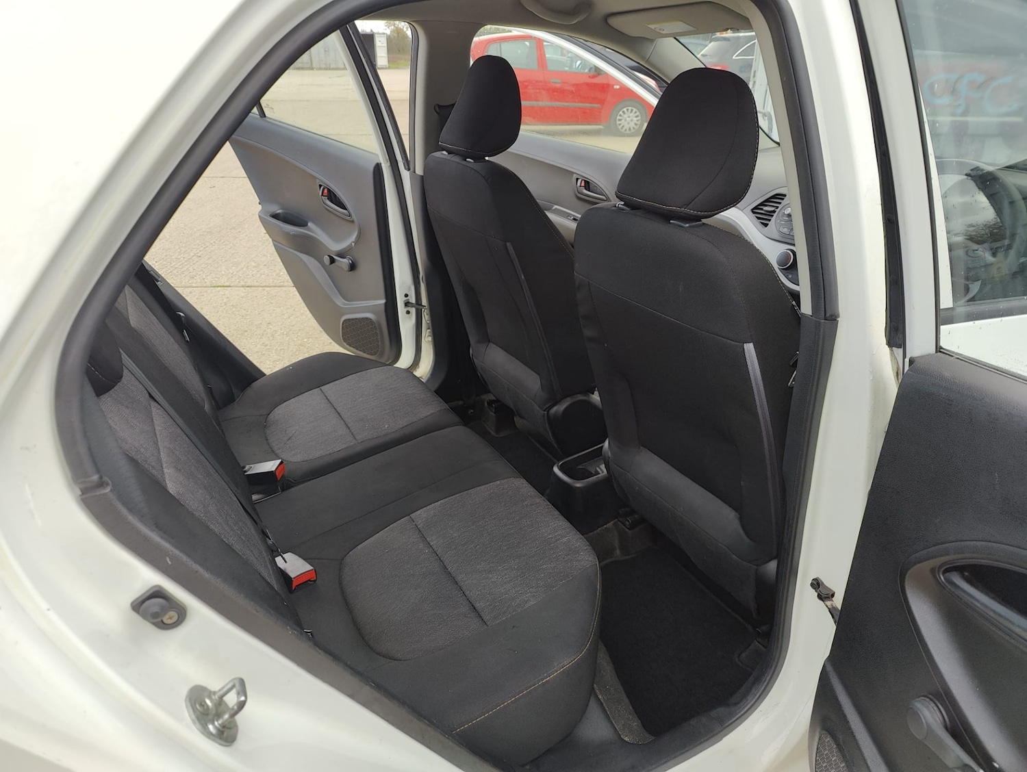 Used Kia Picanto 2012 for sale - 76599987: Photo 28