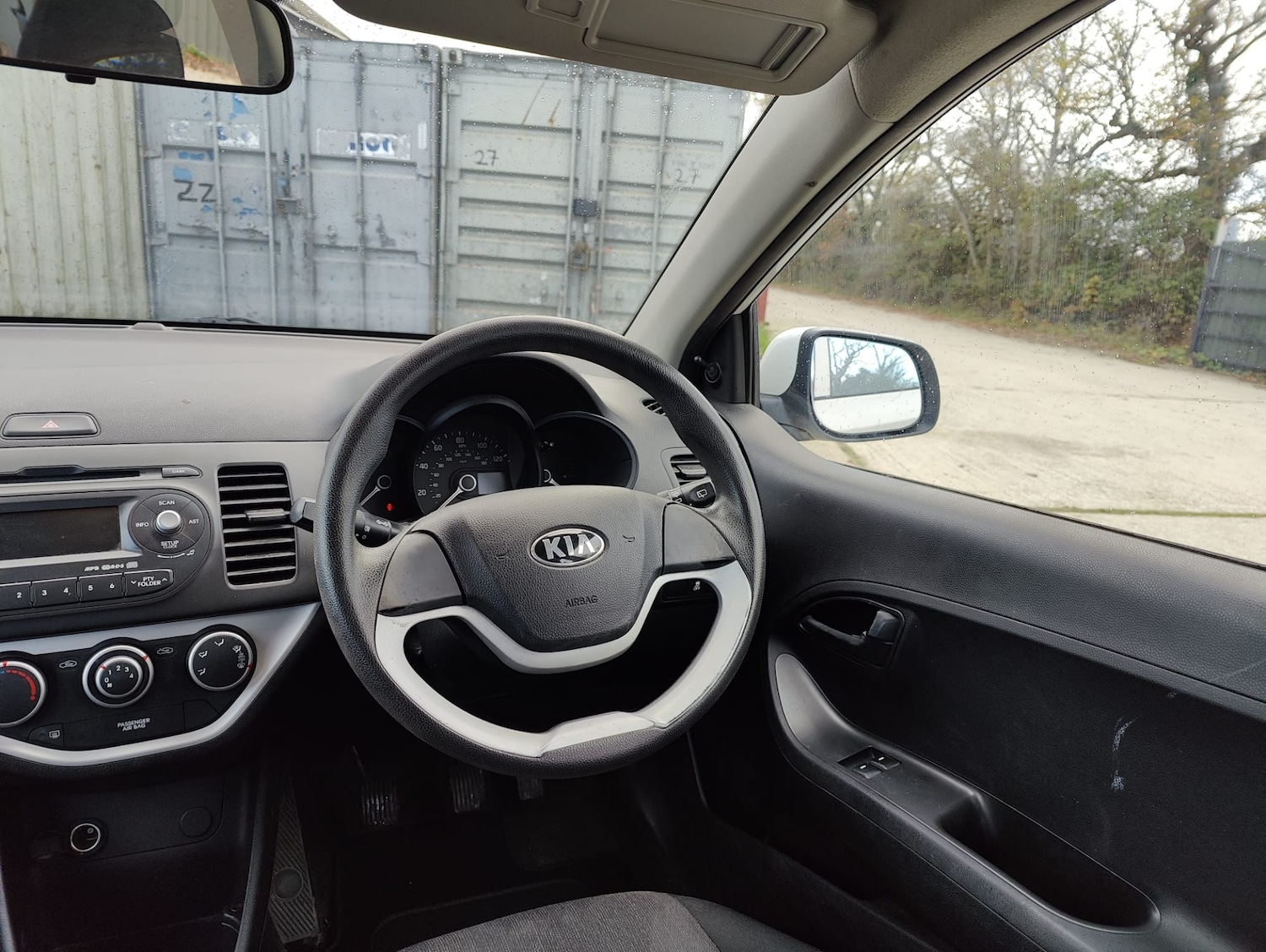 Used Kia Picanto 2012 for sale - 76599987: Photo 44