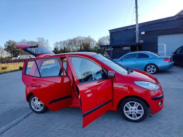 Used Hyundai i10 2010 for sale - 76142499: Photo 36