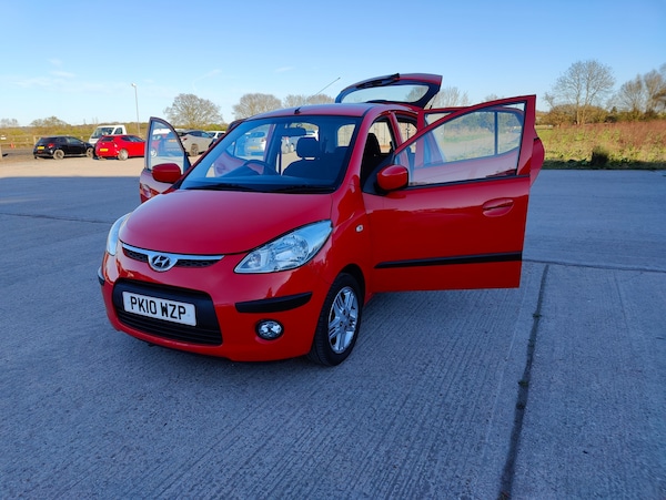 Used Hyundai i10 2010 for sale - 76142499: Photo 42